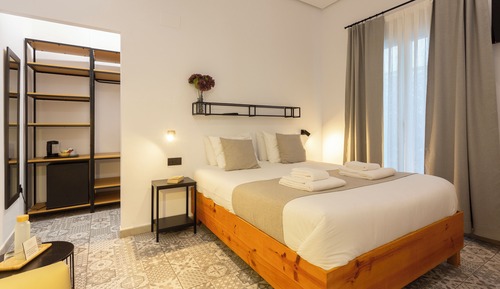 Double Room, 1 Queen Bed, Patio