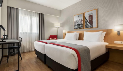 Room, 2 Twin Beds, Non Smoking (1 Rolling Twin Bed)