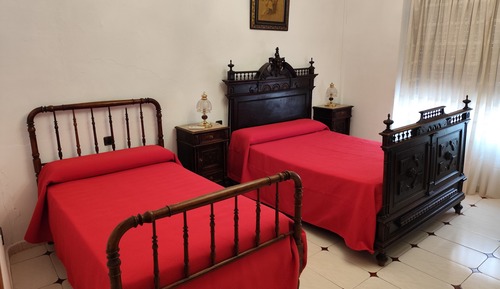 Family Triple Room (7)