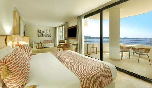 Suite, Sea View (Seafront)
