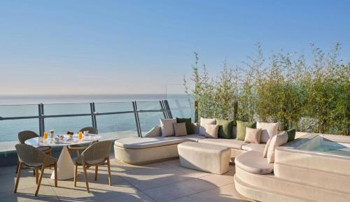 Onada King Suite with Seafront View and Terrace