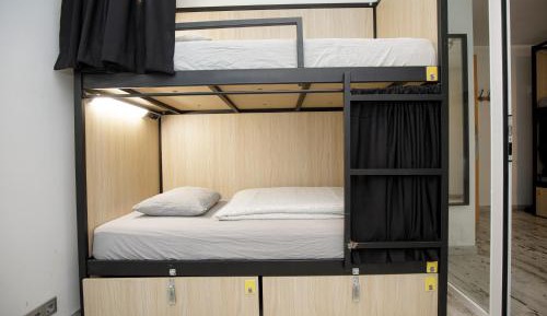 Bed in 6-Bed Mixed Dormitory Room