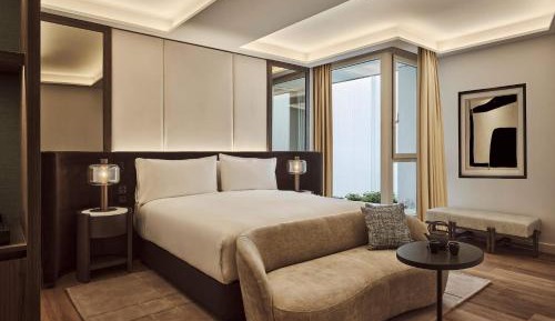 Deluxe Double Room with Bath