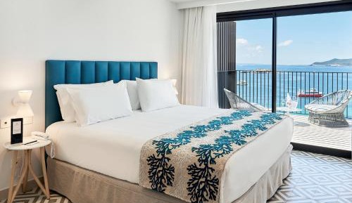 Suite with Sea View
