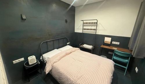 Double Room with Shared Bathroom