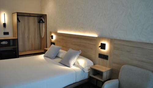Standard Double or Twin Room with Balcony