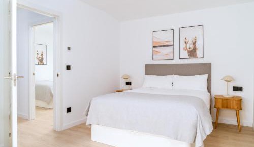 Two-Bedroom Apartment with Sofa Bed