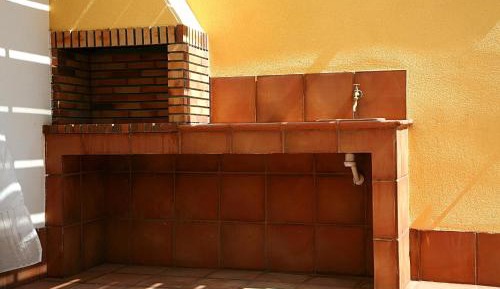 Three-Bedroom Villa (6 Adults)