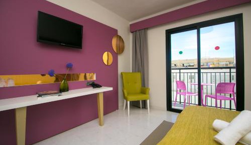 Standard Double Room with Pool View