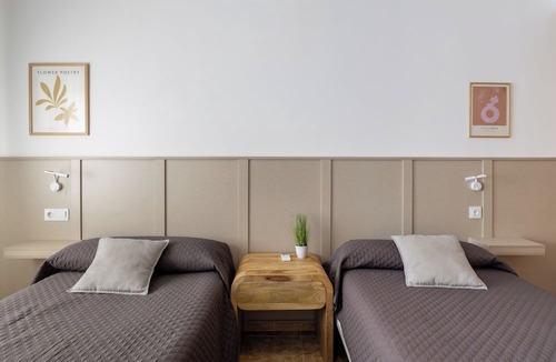 Galvez House | Callejón del Pozo