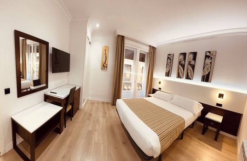 Literary Quarter Hostel | Hostal Abadía Madrid