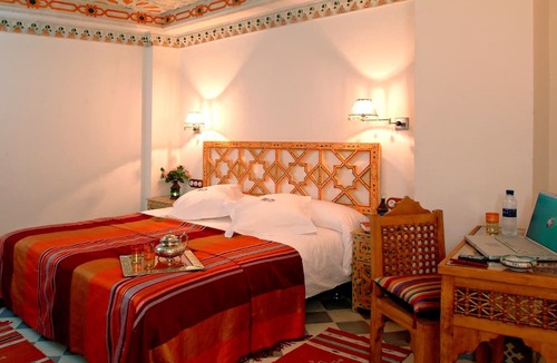 San Gil Hotel | Alcoba del Rey de Sevilla Boutique Hotel