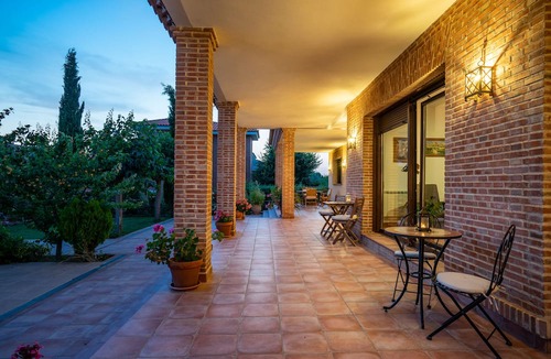 Nambroca Bed & Breakfast | B&B Villa Marín Toledo