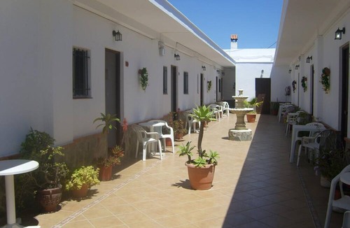 Conil de la Frontera Hostel | Hostal El Canario