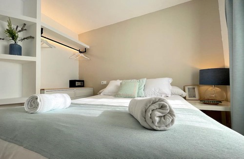 Salou City Centre Apartment | Precioso Tico Cerca de la Playa y Port Aventura