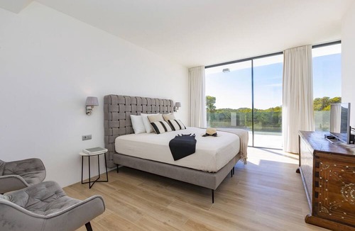 Sant Antoni de Portmany Villa | Villa near Cala Salada, sleeps 10