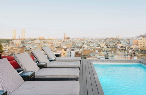 La Ribera Hotel | Uma House by Yurbban Trafalgar