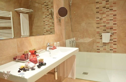 Tarancon Hotel | Complejo Enoturístico Finca La Estacada