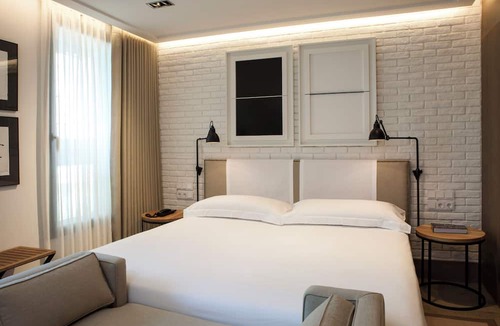 L'Antiga Esquerra de l'Eixample Hotel | The Corner Hotel