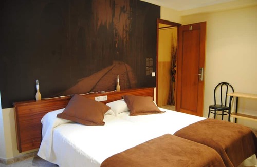 Monistrol de Montserrat House | Hotel Restaurant Guilleumes