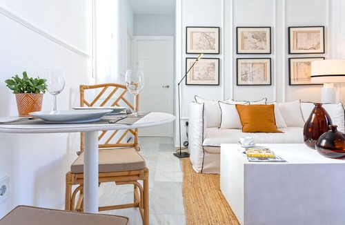 Distrito Centro Apartment | Genteel Home Claudio Marcelo