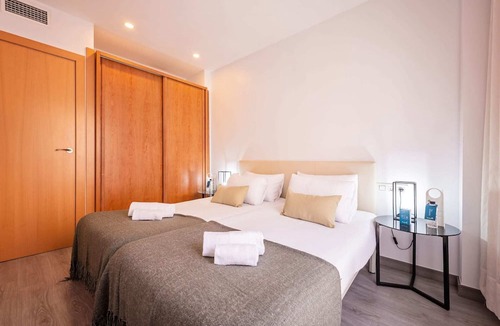 La Nova Esquerra de l'Eixample Apartment | Sweett | Fira 402 - Two Bedroom Apartment, Sleeps 5