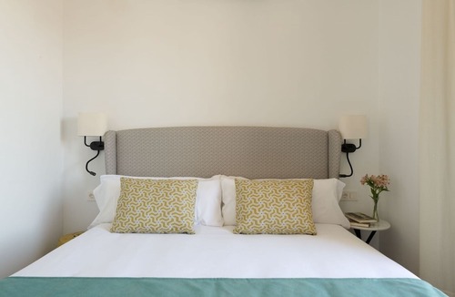 Distrito Centro Apartment | Hommyhome Coliseum 203