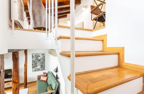 Chueca Apartment | Modern Duplex in the neighborhood of Las Letras