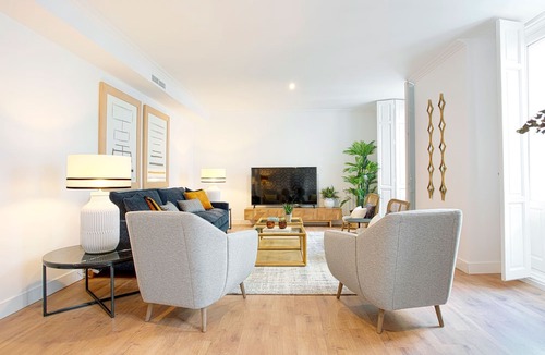 Cortes Apartment | Genteel Home Madrazo III