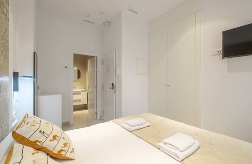 La Petxina Apartment | ≼ Clean & Cozy Room close to City Centre ≽