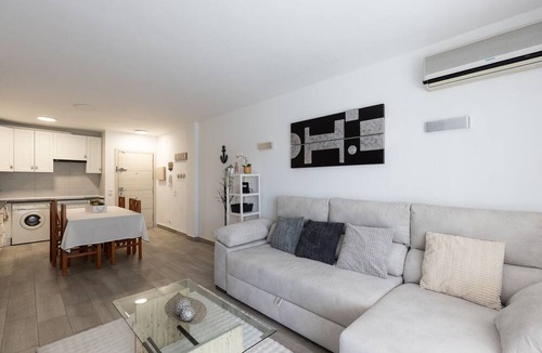 Salou Apartment | Family Apartment with a pool near PortAventura