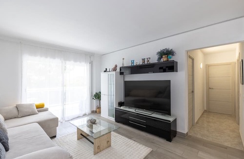 Salou Apartment | Family Apartment with a pool near PortAventura