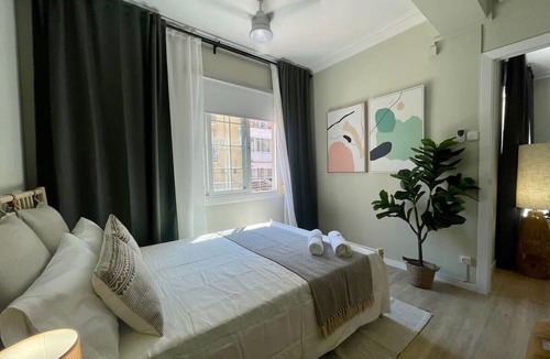 El Poble-sec Apartment | Modern & comfy 3BD in Avinguda Paralel