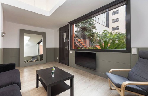 la Vila de Gracia Hotel | Enjoybcn Patio de Gala Apartments