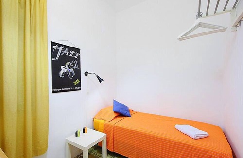 La Sagrada Familia Apartment | Eixample Dret Valencia/Cartagena by Interhome