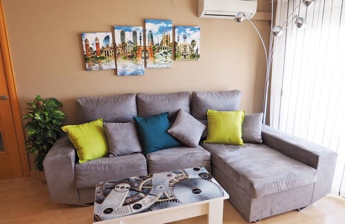 Montgat Apartment | Helena Seaview & Beach-apartment, balcony, AC, SAT-TV, high speed wifi