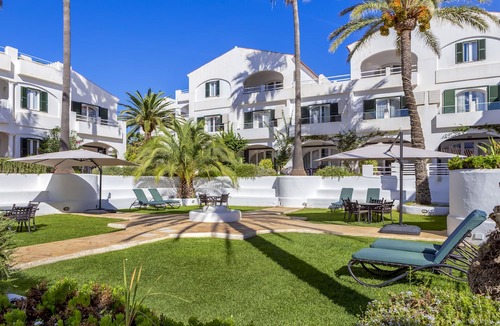 Arenal d'en Castell Apartment | White Sands Beach Club