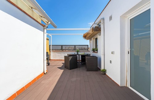 la Vila de Gracia Apartment | Bright duplex, consisting of two joined flats (two bedroom + studio) that fit 5 people