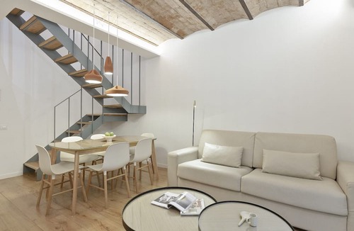 Sant Antoni Apartment | Confortable dúplex en Plaza España