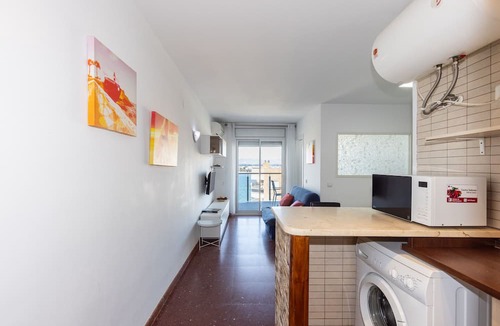 Salou City Centre Apartment | TORRASSA Apartment - Sea View - Pool