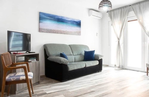 Alicante City Centre Apartment | APART. RIVERA#5 IN OLD TOWN ONLY 10 MIN WALK TO THE BEACH