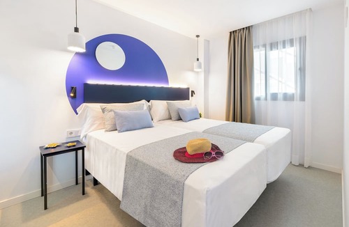 Figueretas Apartment | Apartamentos Vibra Jabeque Blue - Adults only