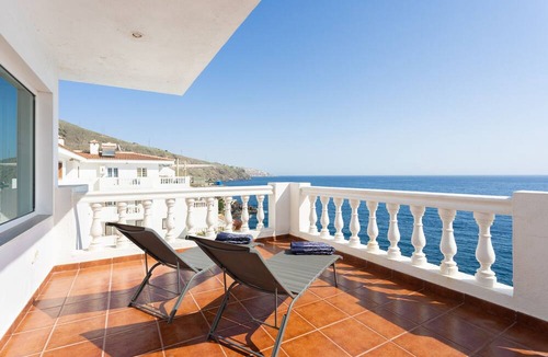 Las Caletillas Apartment | Over the Ocean with pool