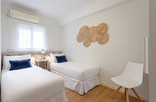 El Arenal Apartment | Genteel Home Velarde