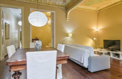 L'Antiga Esquerra de l'Eixample Apartment | Modernist style apartment in central Barcelona