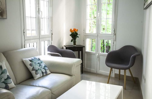 Centro Comercial Apartment | San Hipólito Apartment