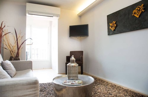 L'Antiga Esquerra de l'Eixample Apartment | Opening Doors Aribau Moderno apartamento cerca La Pedrera
