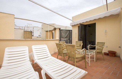Encarnacion-Regina Apartment | Mirador Duplex Terrace 5 pax Historical Center