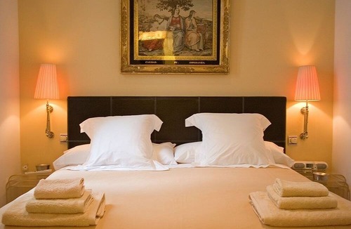 Santa Cruz Apartment | Toreador Apartment 5 pax Seville Old Town. Luxury and Comfort
