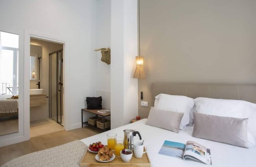 Valencia City Centre Apartment | Singular Stays Mercado Central VIII